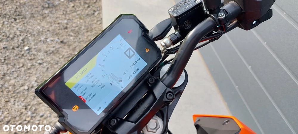 KTM Duke - 16