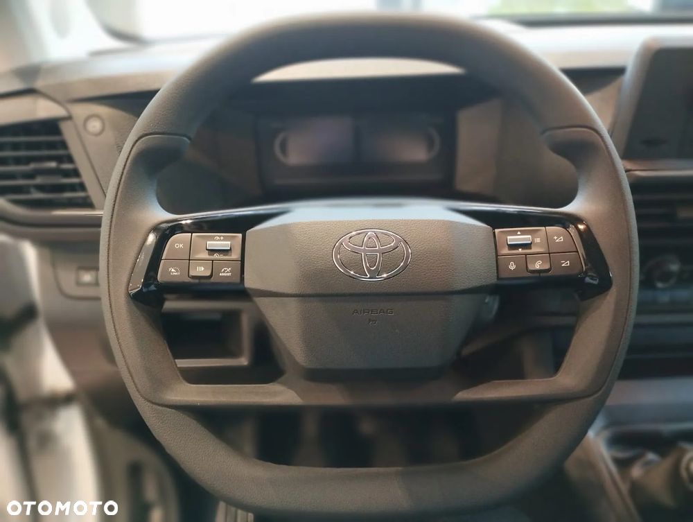 Toyota Proace - 11