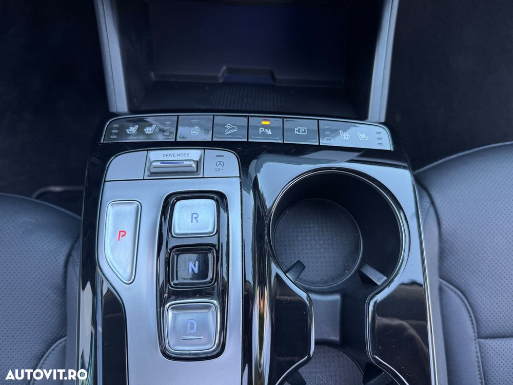 Hyundai Tucson 1.6 CRDi 48V-Hybrid 2WD DCT Select - 23