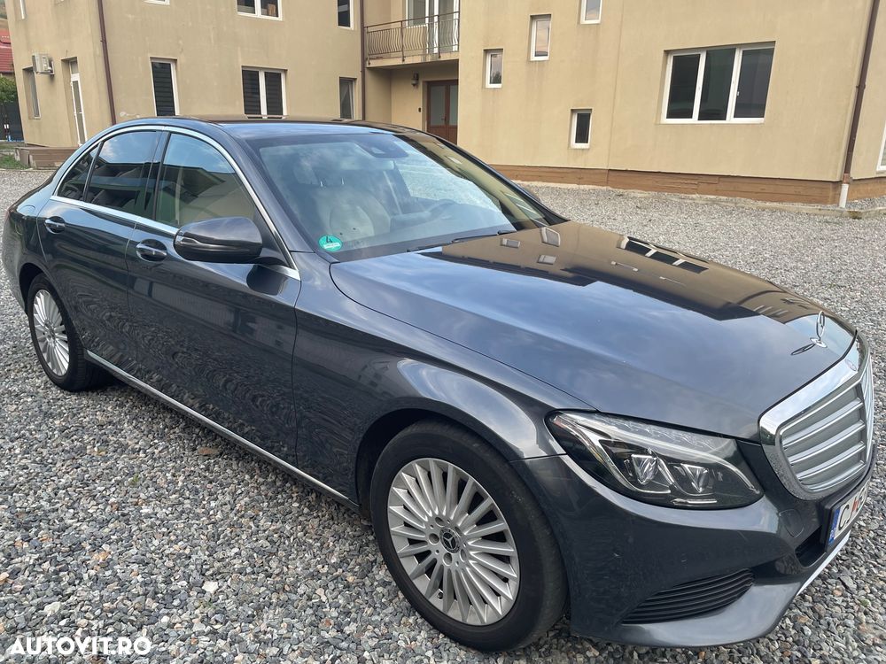 Mercedes-Benz C - 4