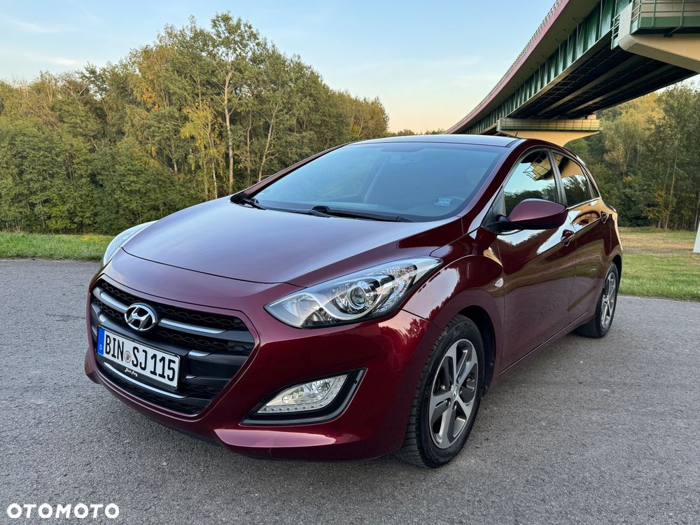 Hyundai i30 blue 1.4 YES Gold - 19