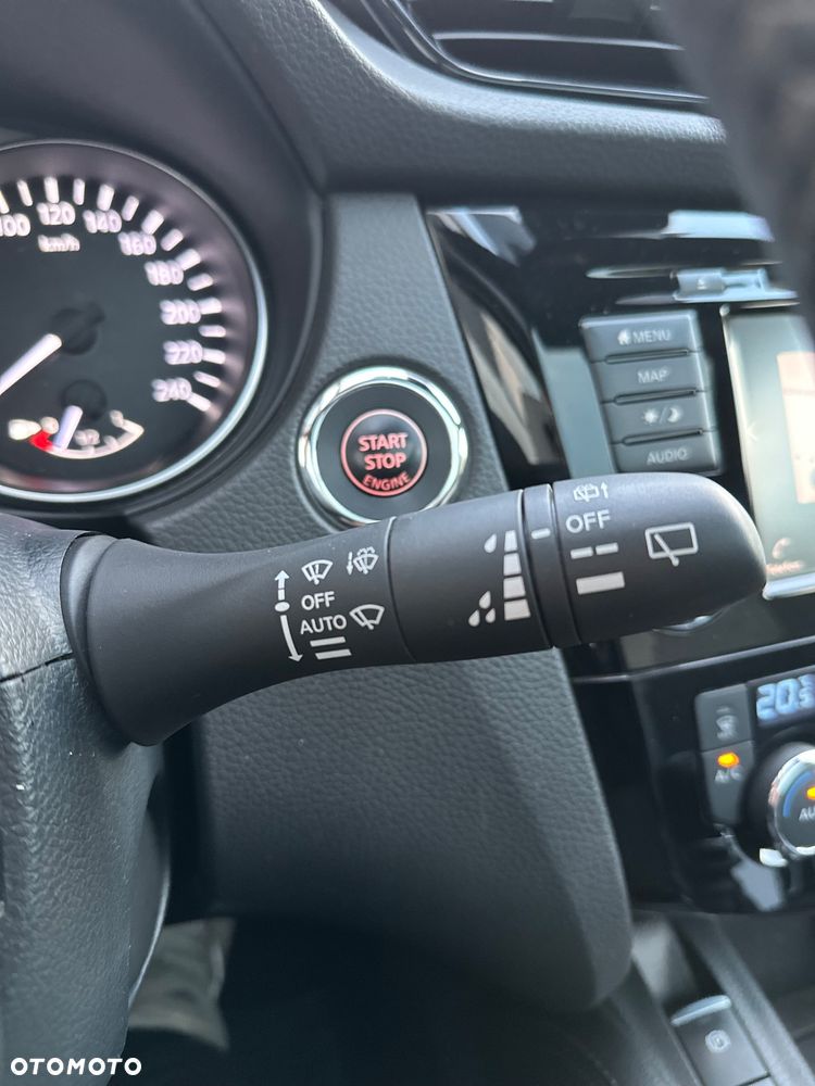 Nissan Qashqai 1.5 dCi N-TEC - 18