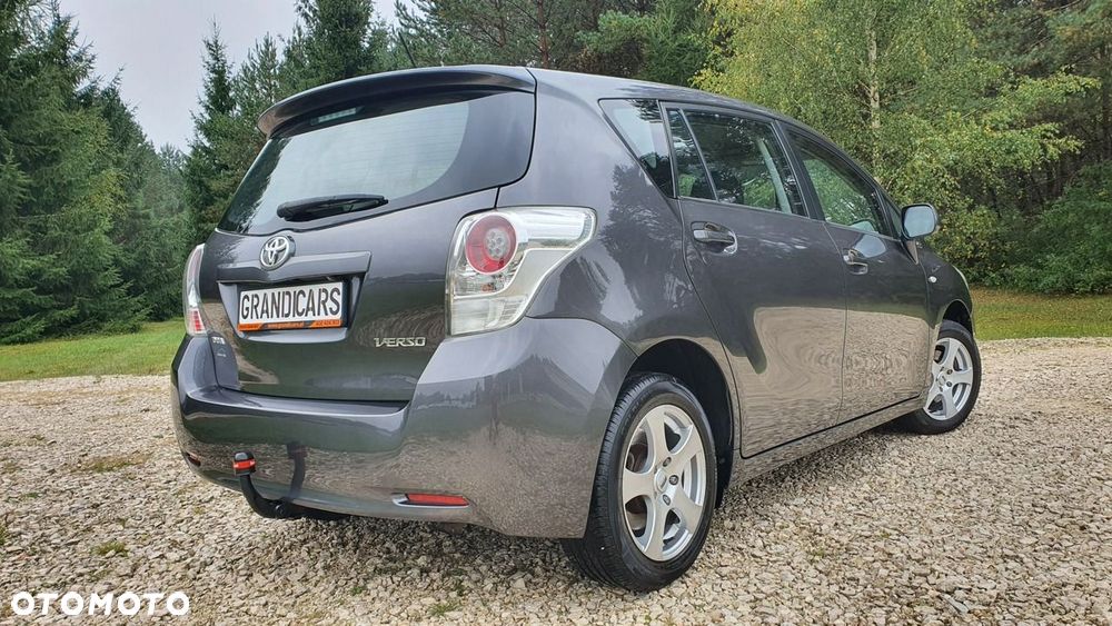 Toyota Verso - 3