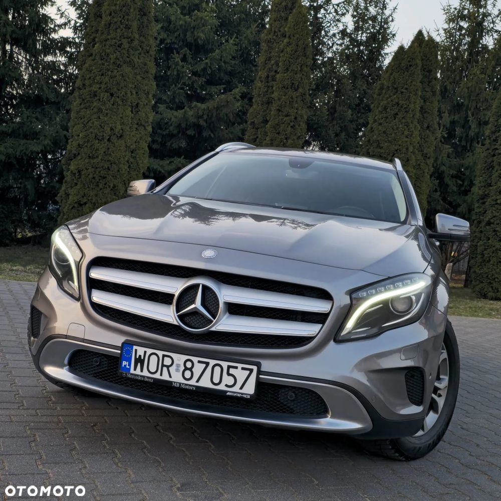 Mercedes-Benz GLA 220 d 4Matic 7G-DCT AMG Line - 6