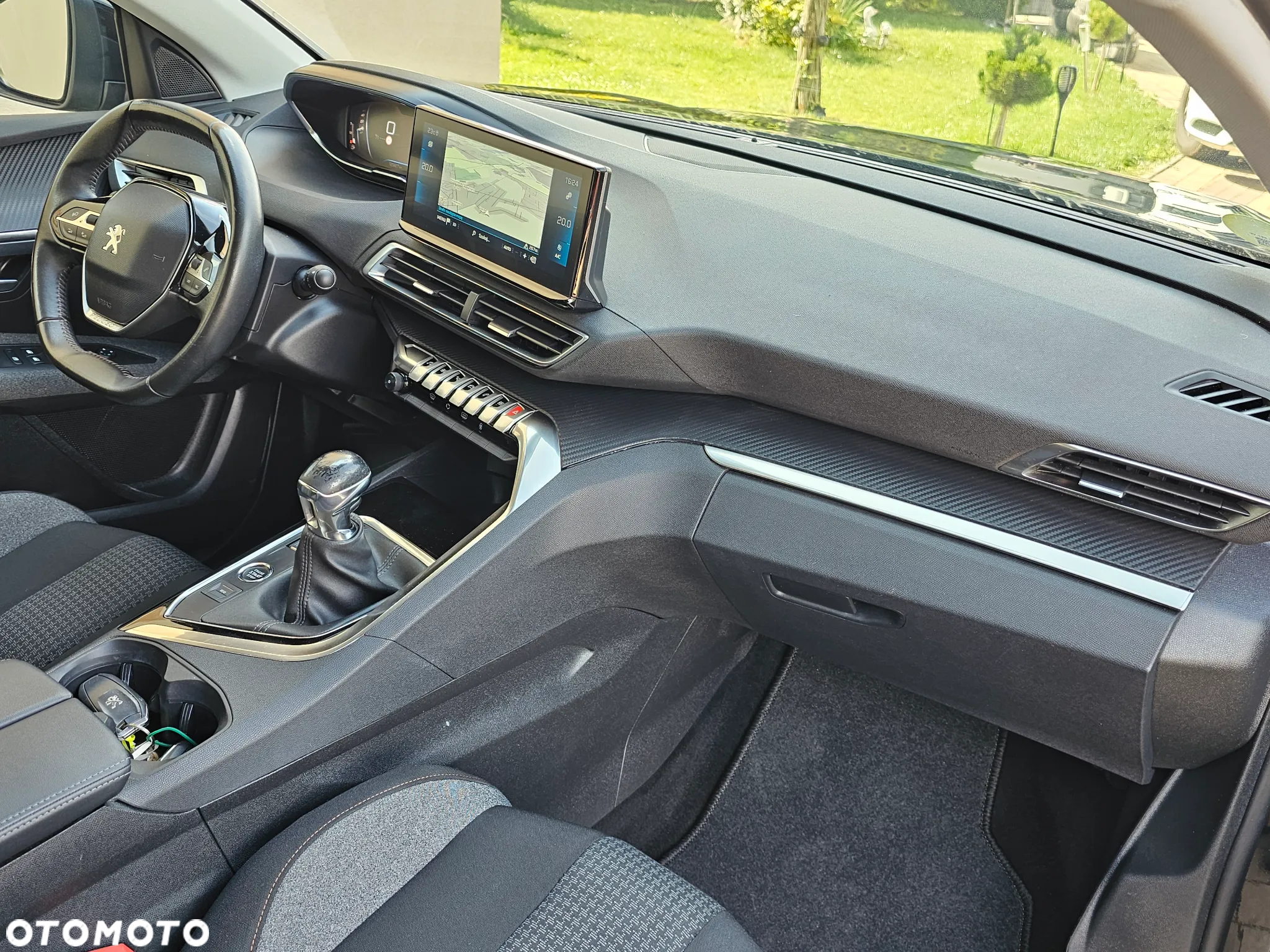 Peugeot 3008 1.5 BlueHDi Allure S&S - 31