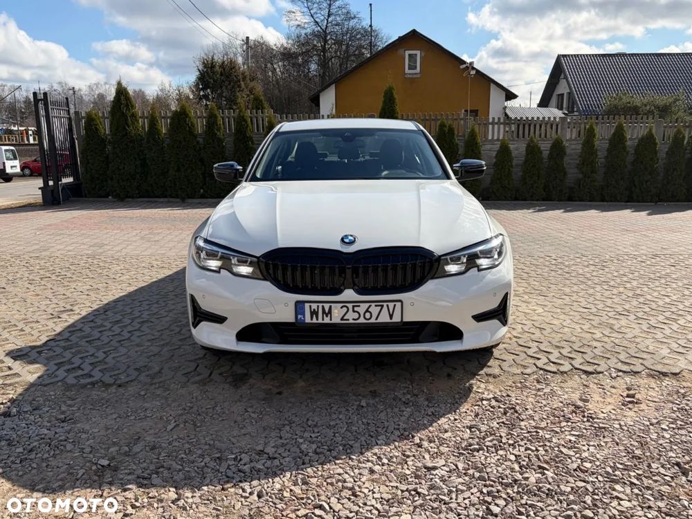 BMW Seria 3 318d Business Edition - 2