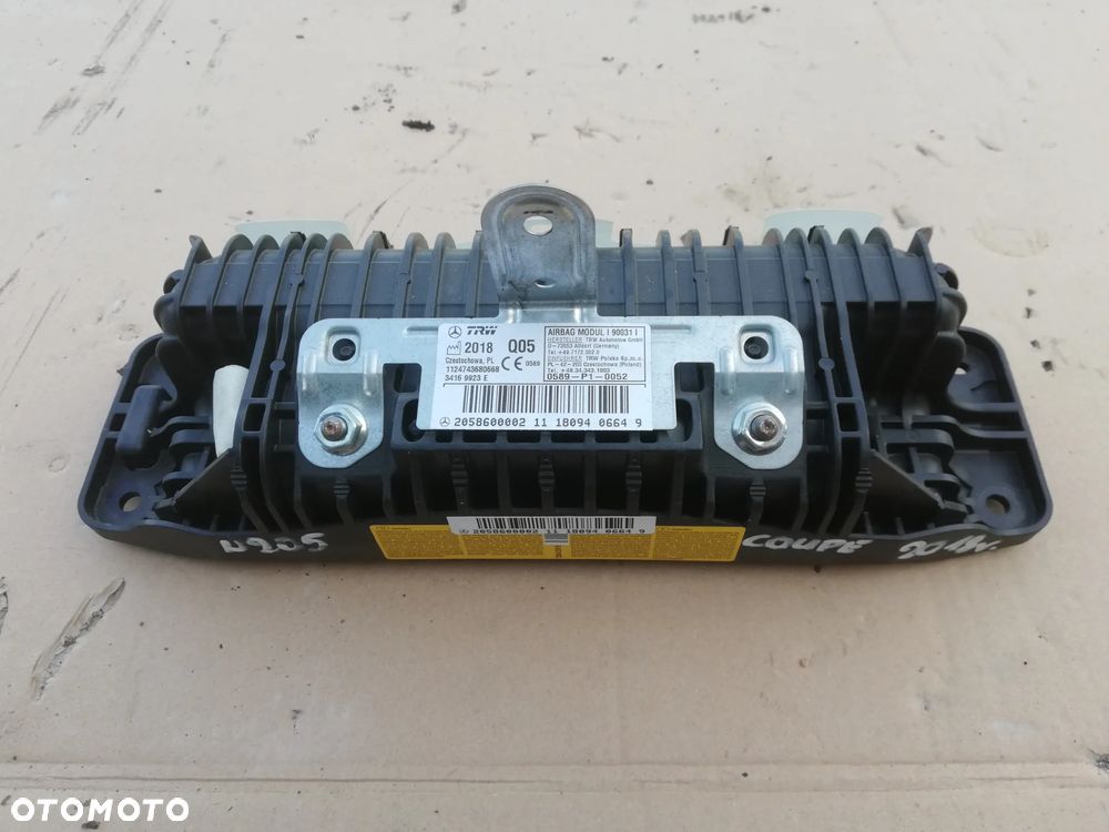 PODUSZKA AIRBAG pasażera prawy przód PRZÓD MERCEDES C W205 C205 2058600002