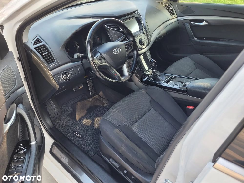 Hyundai i40 Kombi blue 1.7 CRDi DCT Premium - 10