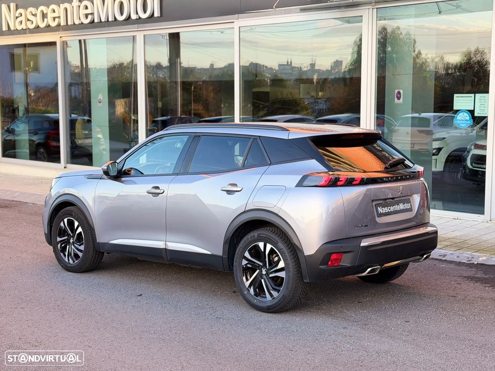Peugeot 2008 1.2 PureTech Allure Pack EAT8 - 11