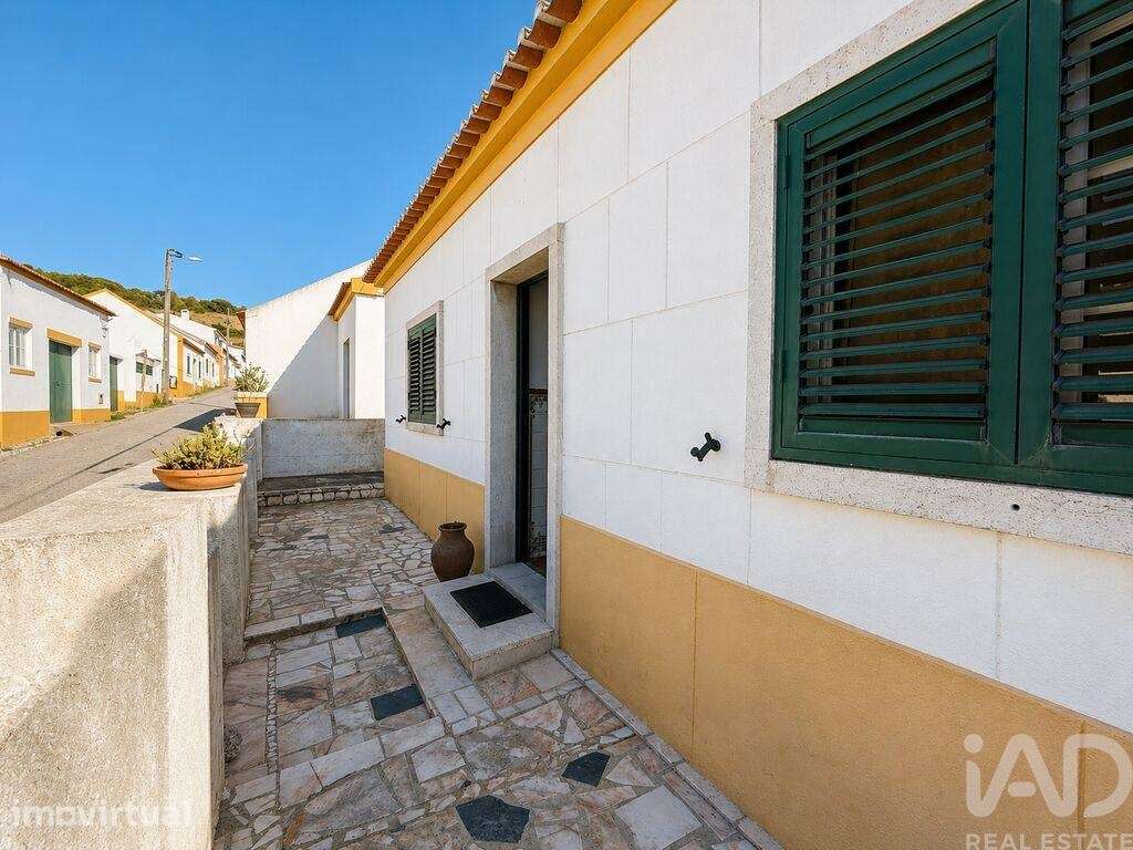 Casa / Villa T4 em Azeitão de 120,7 m2 - Grande imagem: 2/22