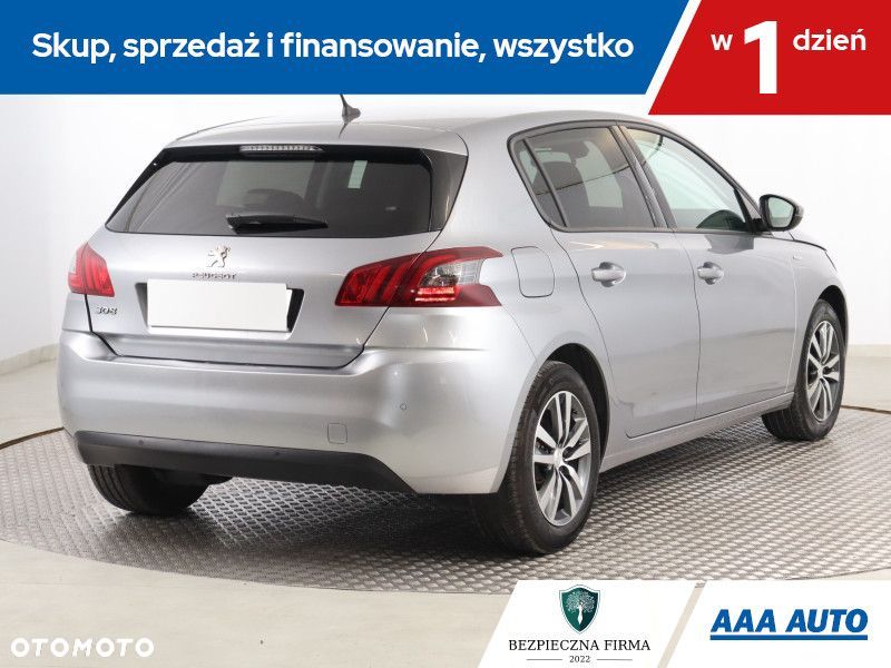 Peugeot 308 - 6