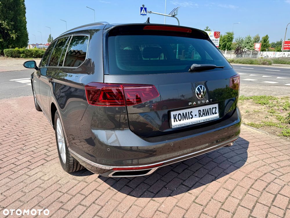 Volkswagen Passat 2.0 TDI SCR Highline DSG - 26