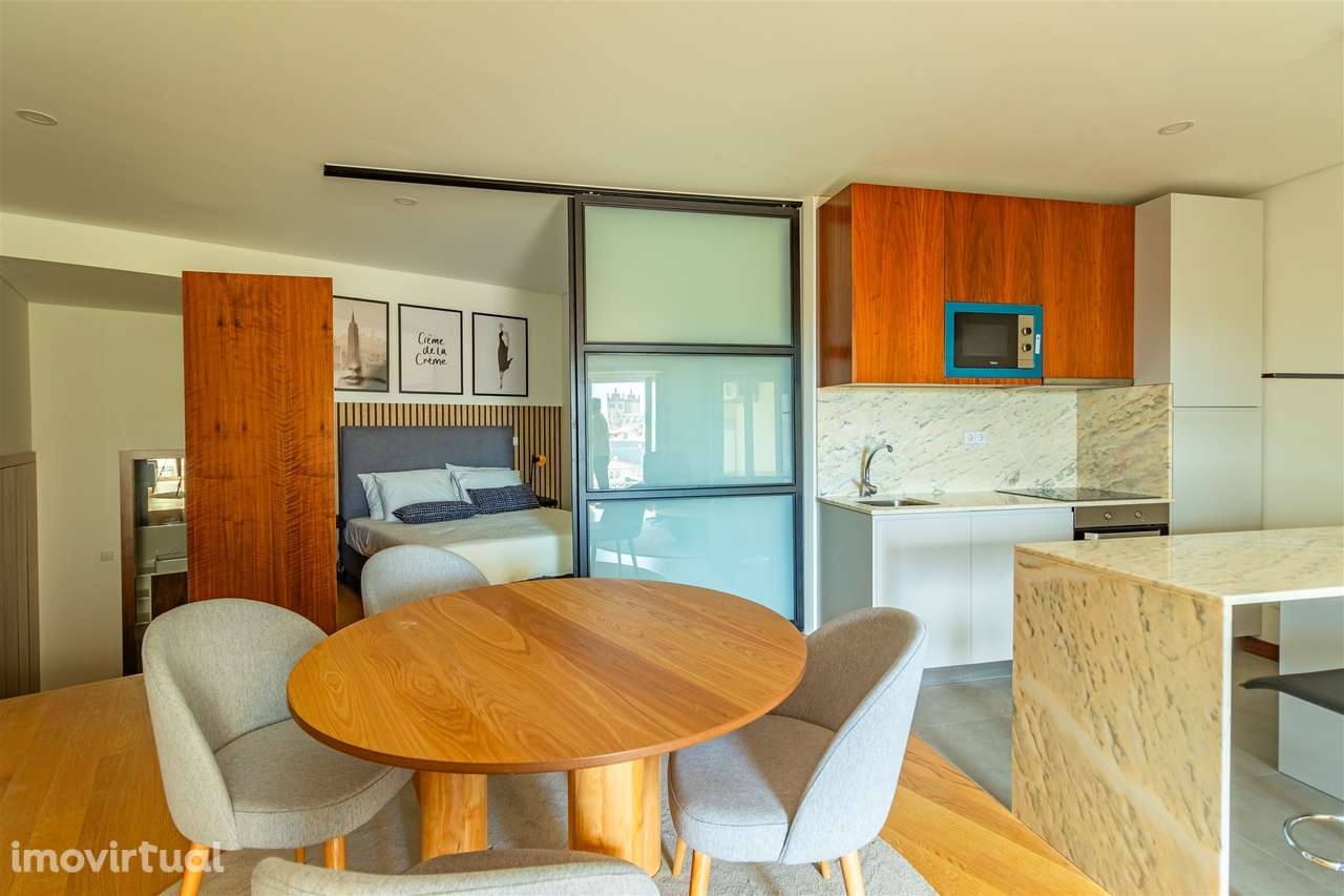 Apartamento T0+1 Venda em Cedofeita, Santo Ildefonso, Sé, Miragaia, Sã - Grande imagem: 5/39