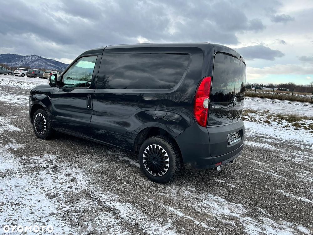 Opel COMBO D-VAN L1H1 Nowe Wtryski Stan BDB - 7