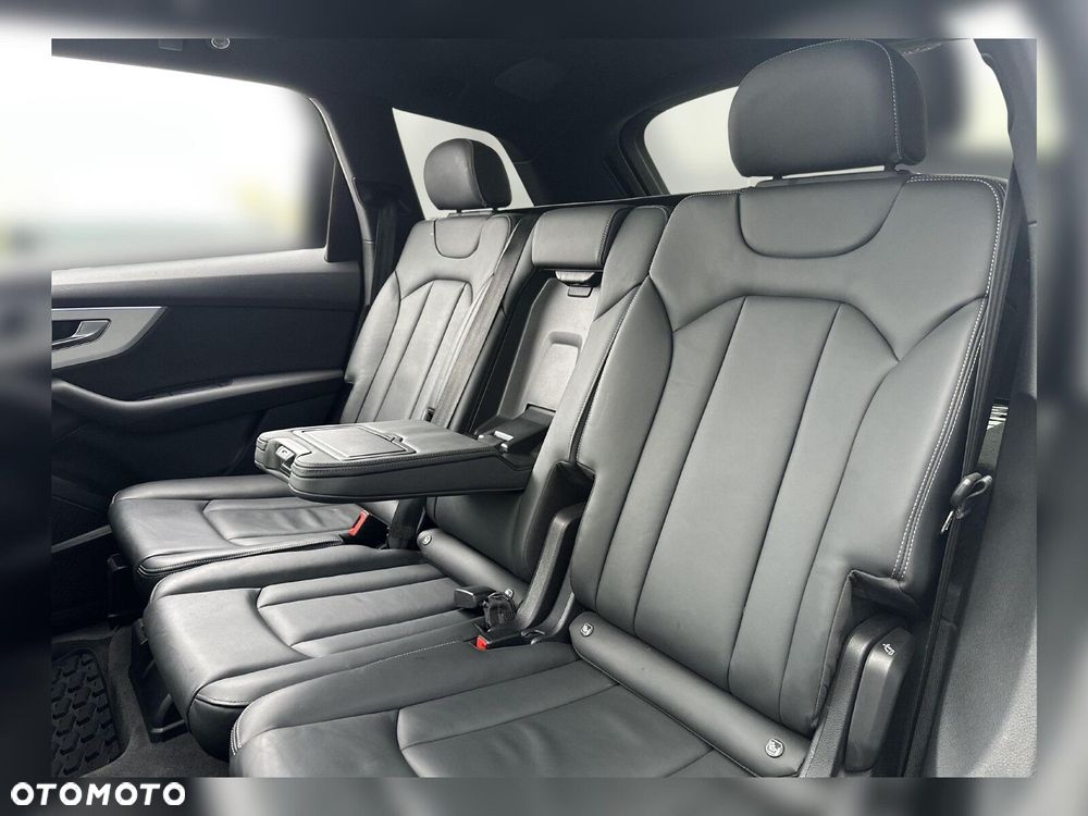 Audi Q7 - 14