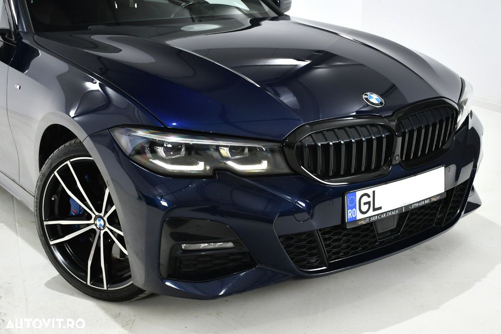 BMW Seria 3 330d xDrive AT MHEV - 20