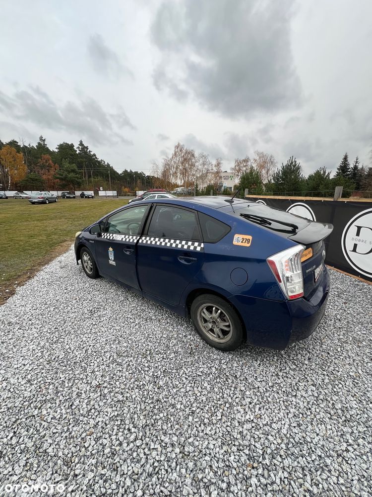 Toyota Prius - 6