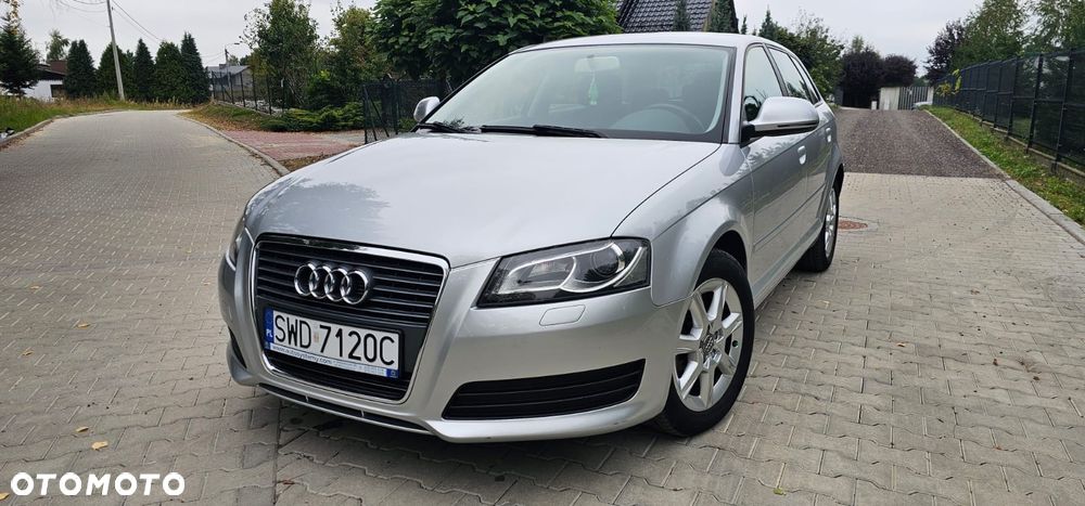 Audi A3 Sportback 1.8 TFSI Attraction - 1