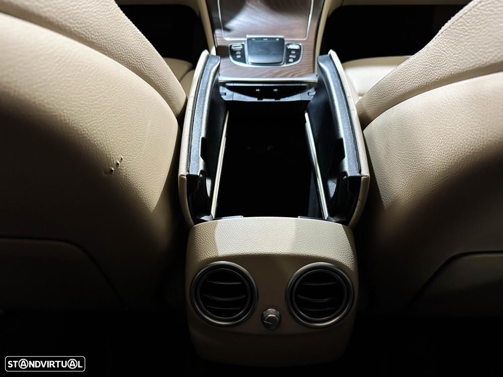 Mercedes-Benz GLC 300 de 4Matic 9G-TRONIC AMG Line - 24