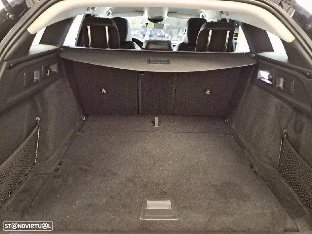 Peugeot 308 SW 1.2 PureTech Allure Pack - 6