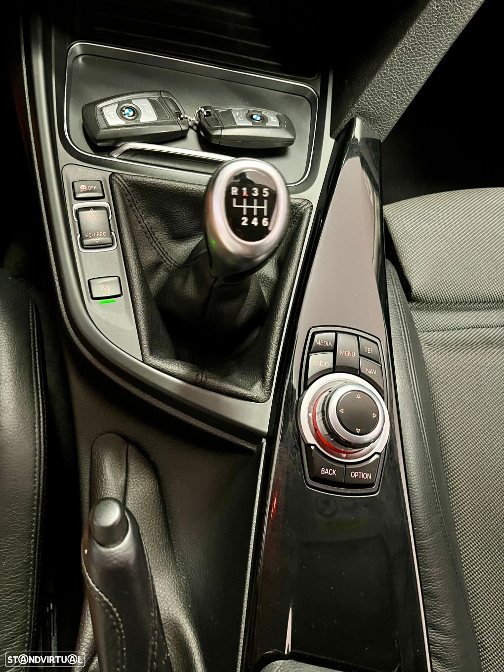 BMW 318 d Touring Advantage - 15