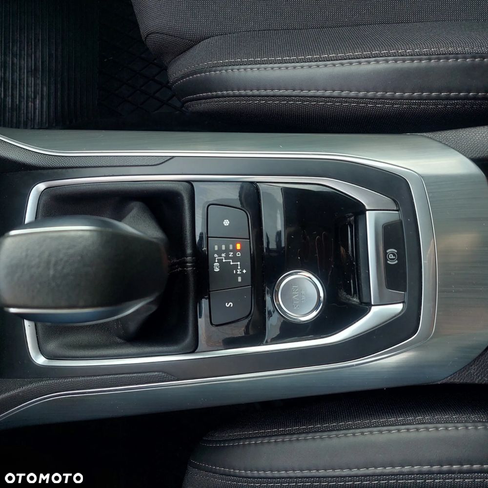 Peugeot 308 1.6 BlueHDi Allure S&S EAT6 - 16