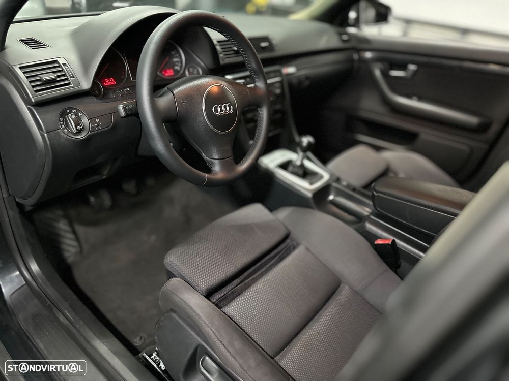 Audi A4 Avant 1.9 TDI m6 S-Line - 10