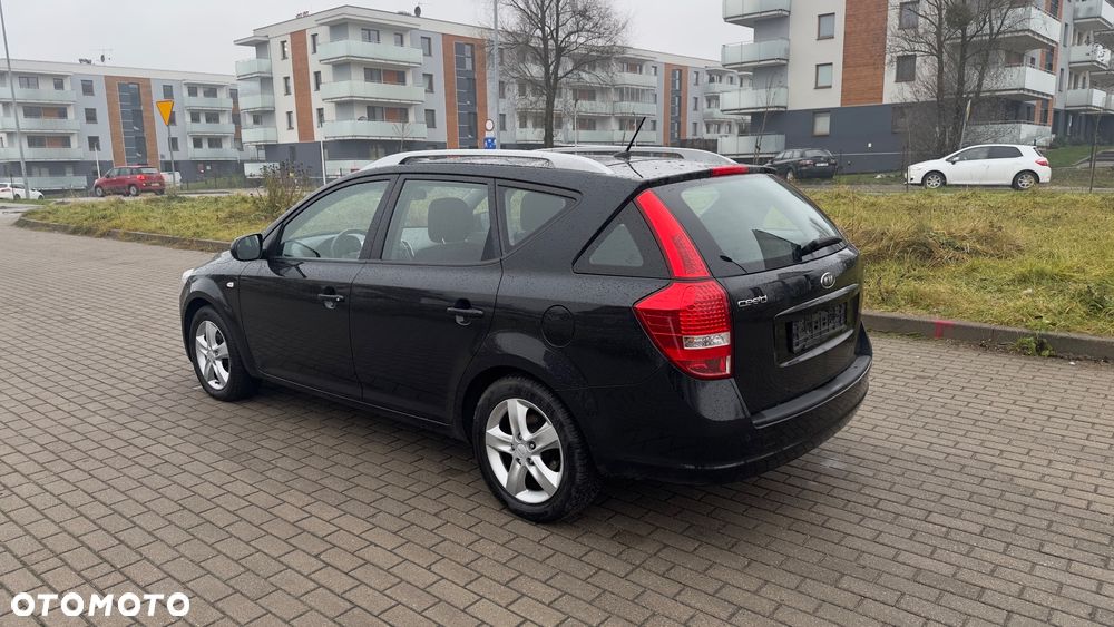 Kia Ceed 1.6 CVVT LX - 16