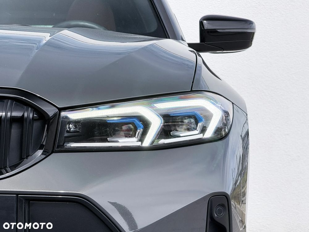 BMW Seria 3 320d xDrive M Sport - 10