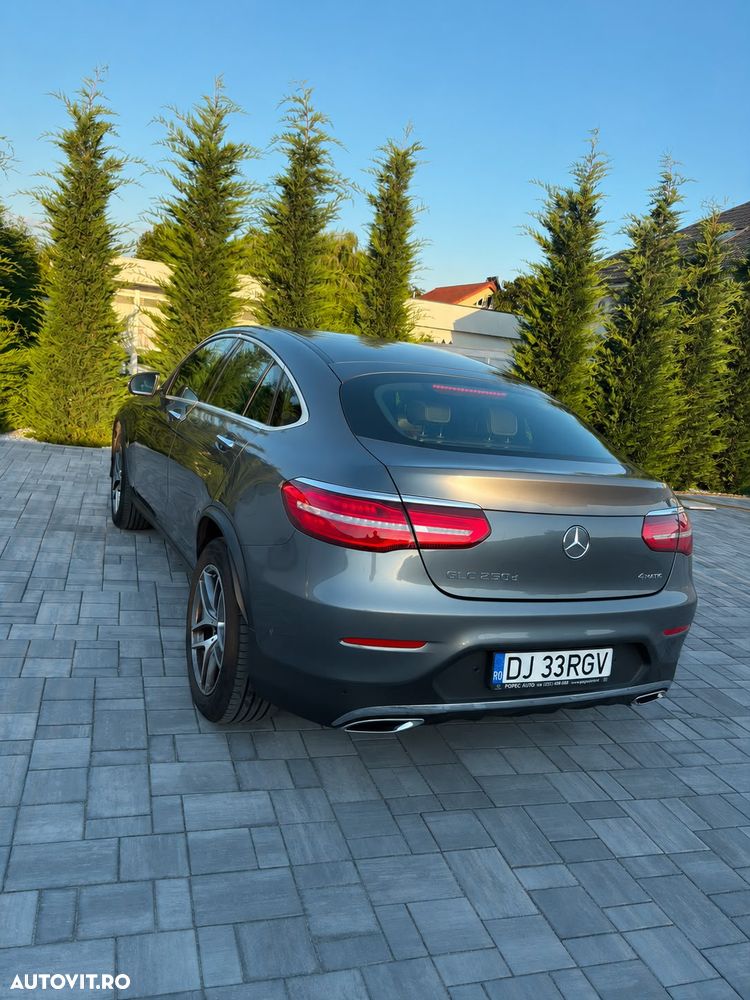 Mercedes-Benz GLC Coupe 250 d 4MATIC - 2