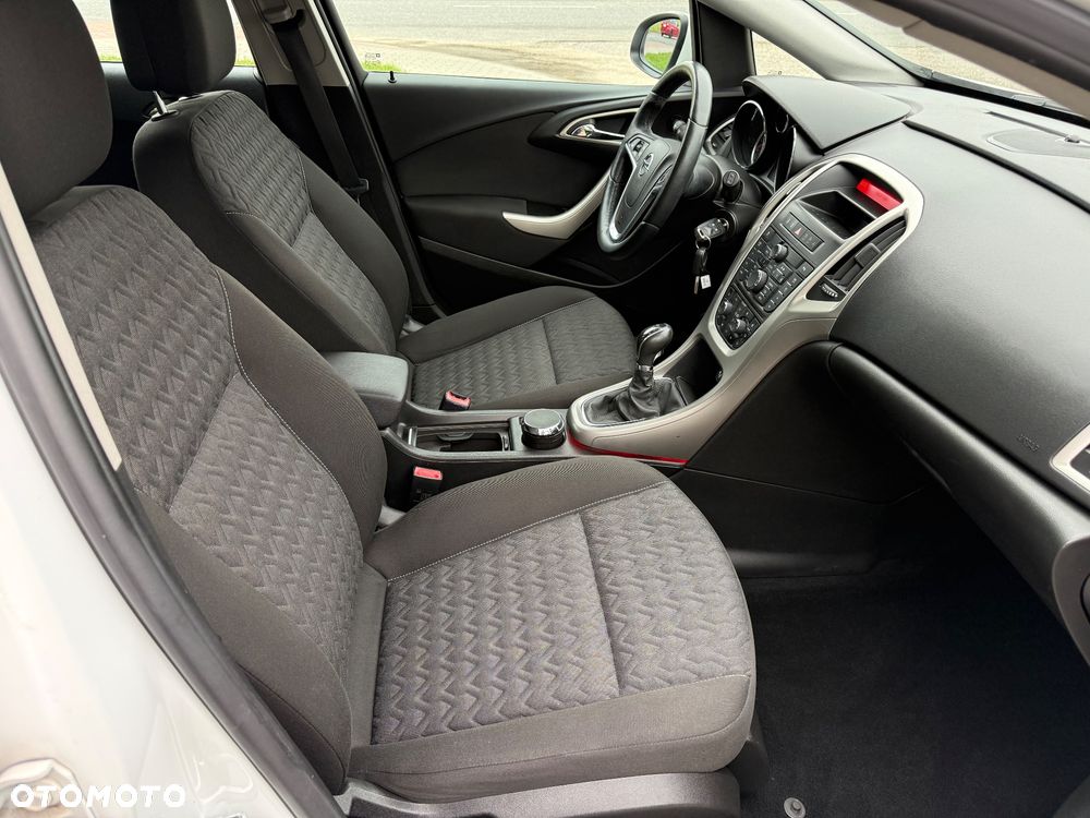 Opel Astra 1.4 Turbo - 16