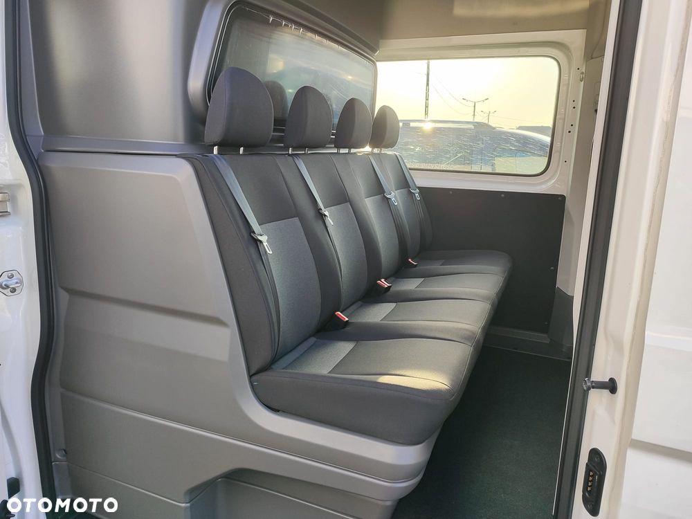 Volkswagen CRAFTER - 10