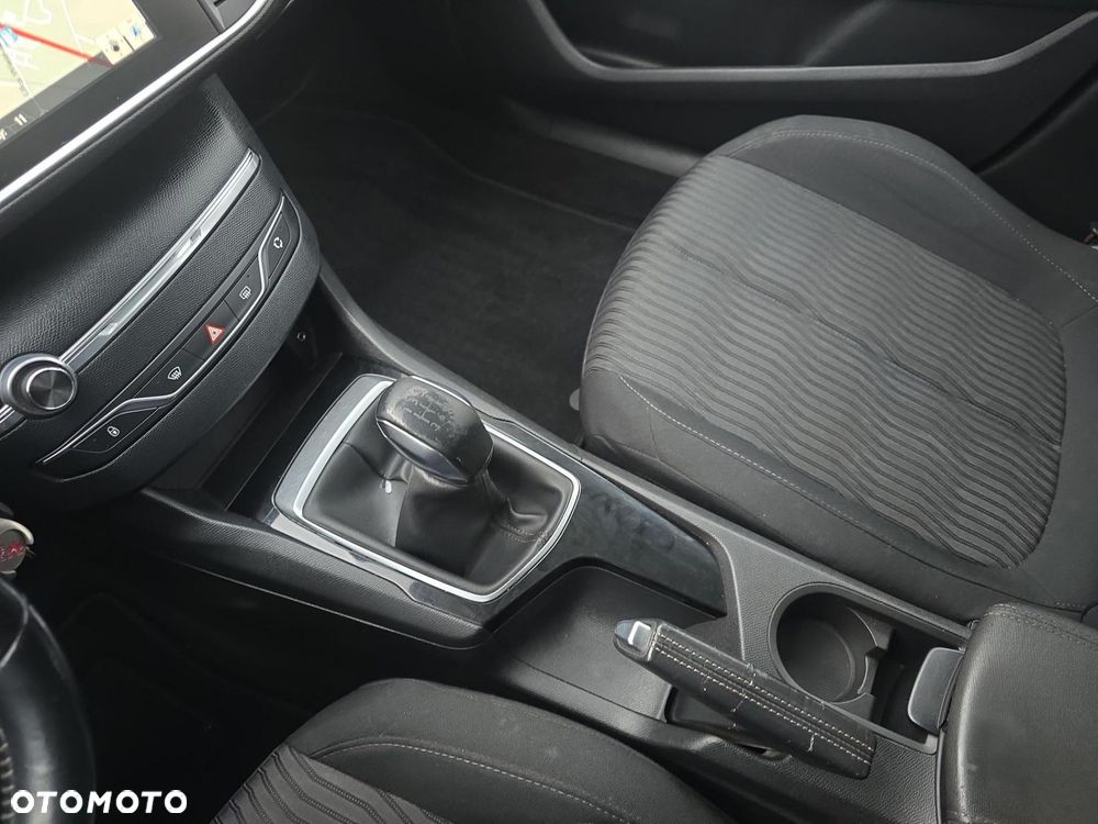 Peugeot 308 1.6 BlueHDi Access S&S - 15