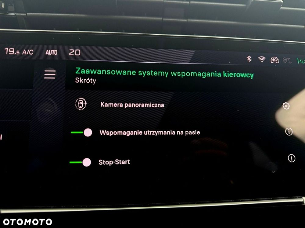 Peugeot 308 - 40