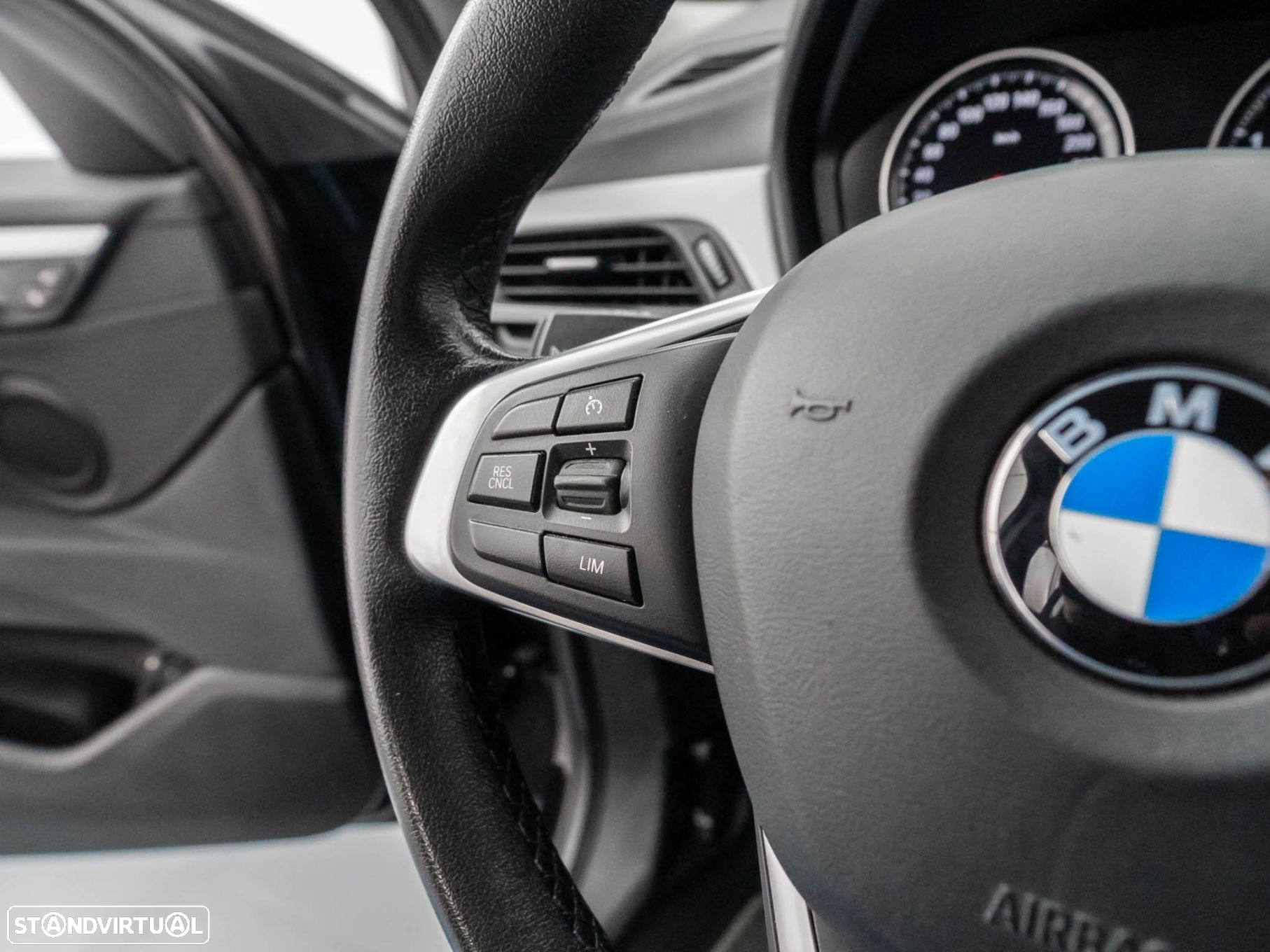 BMW X2 25 e xDrive - 24