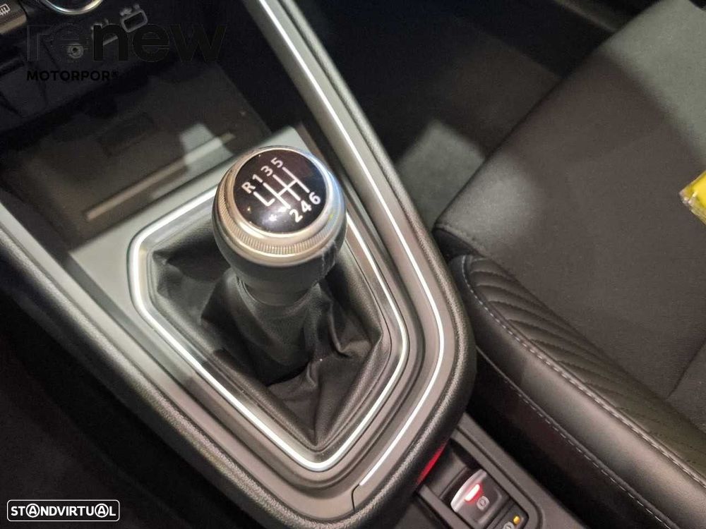 Renault Clio 1.0 TCe Esprit Alpine — fotografia 11