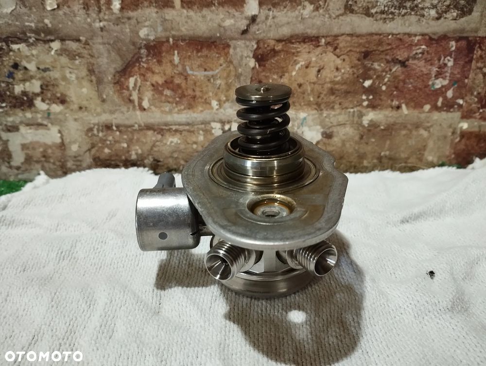 POMPA WYSOKIEGO CIŚNIENIA 0261520282 / 8604229 N20B20A BMW F32 - 2