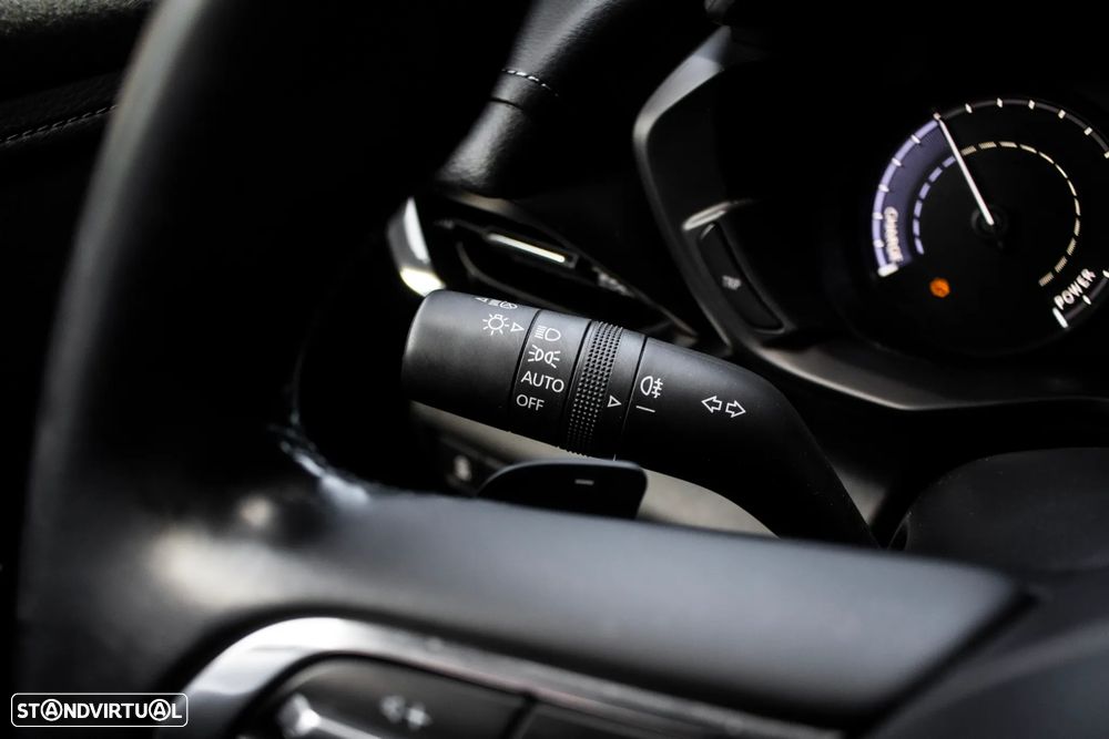 Mazda MX-30 e-SKYACTIV Excellence - 17