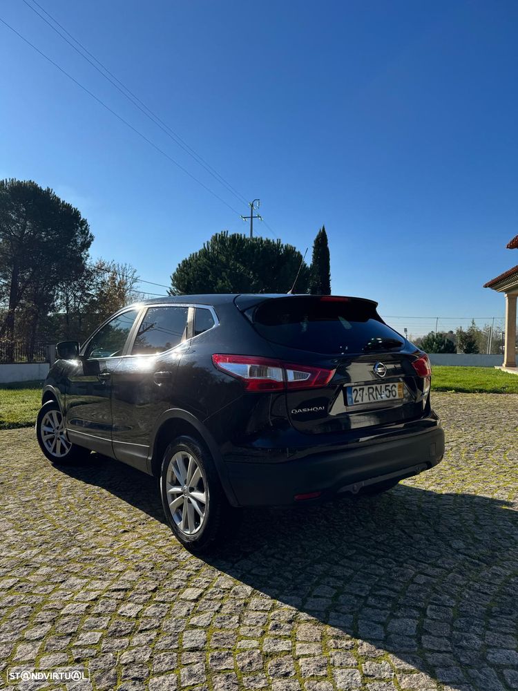 Nissan Qashqai 1.5 dCi N-Connecta - 5