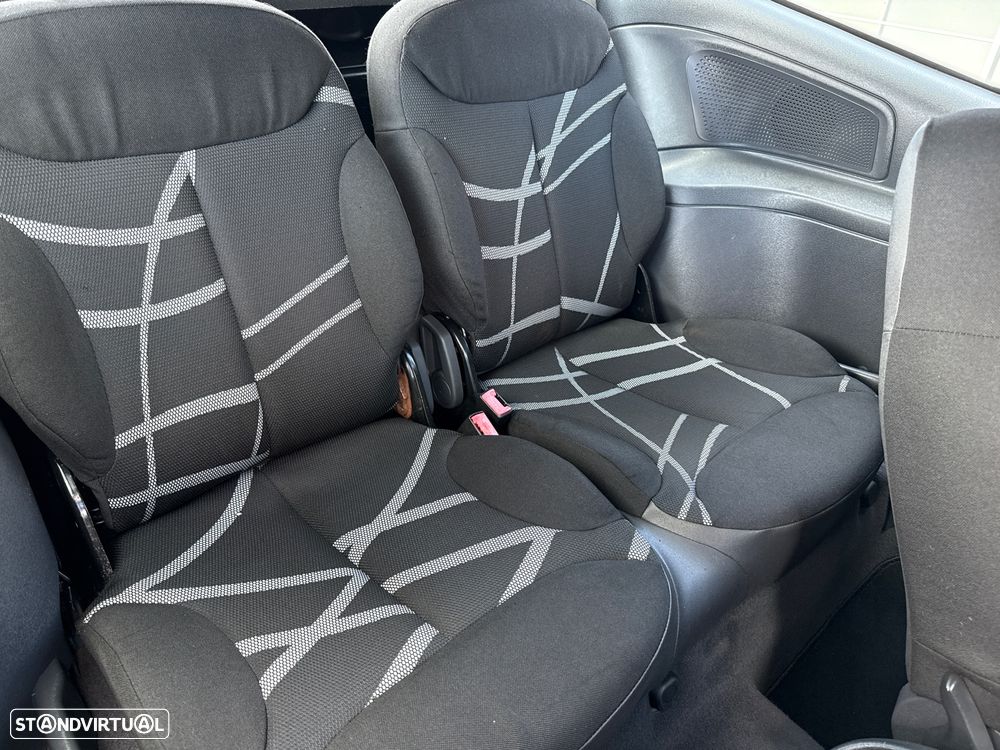 Citroën C2 1.4 HDi VTR Airdream - 20