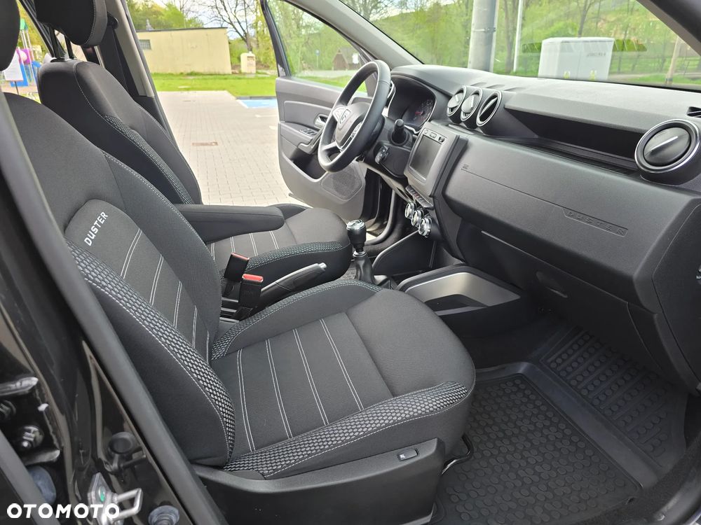 Dacia Duster TCe 150 2WD GPF Celebration - 34