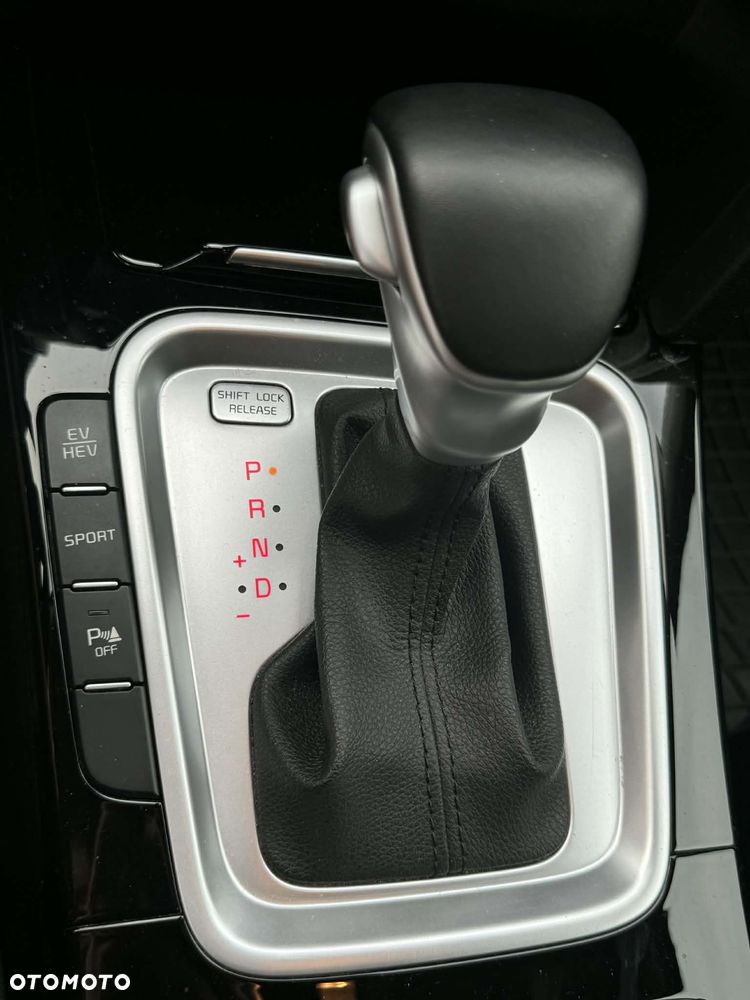 Kia XCeed - 15