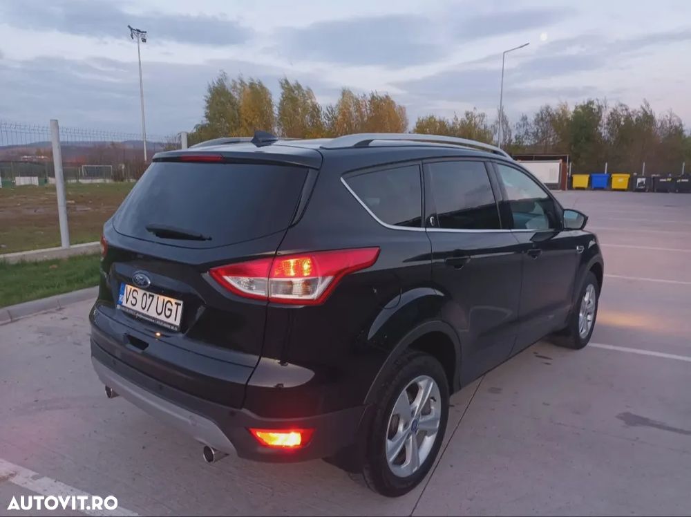 Ford Kuga - 3
