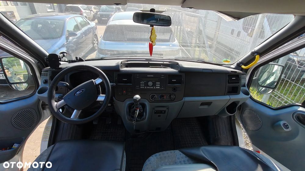 Ford Transit - 7