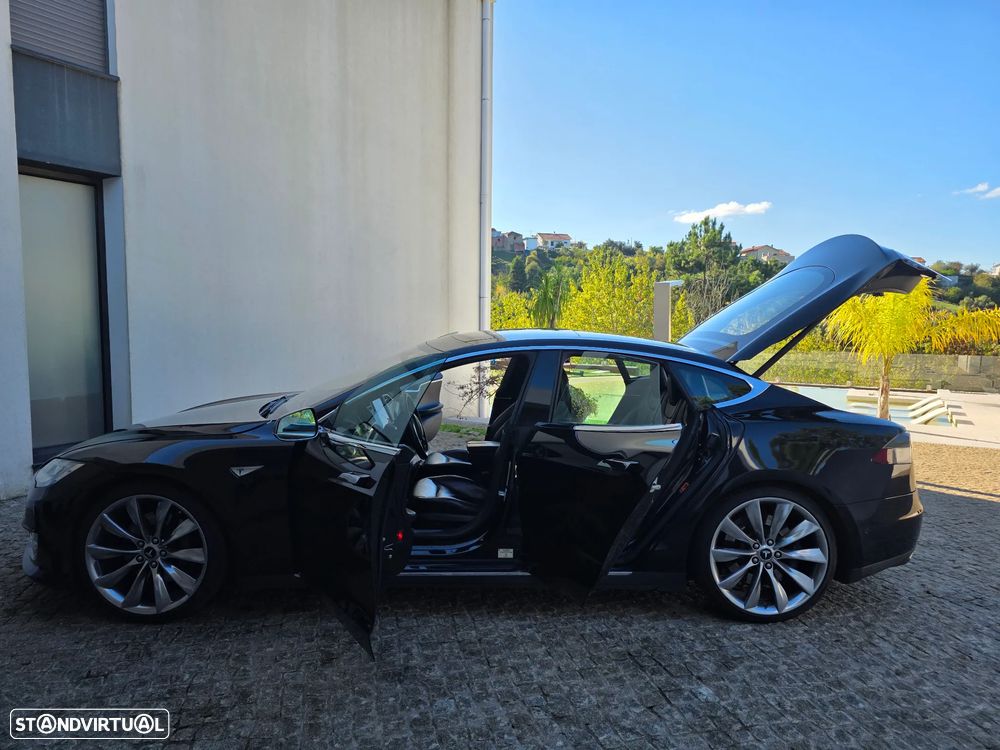 Tesla Model S Standard - 7