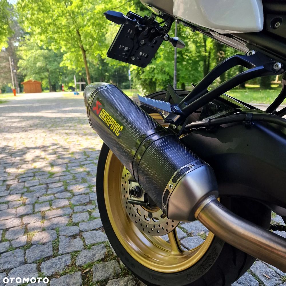 Yamaha FZ8 - 6
