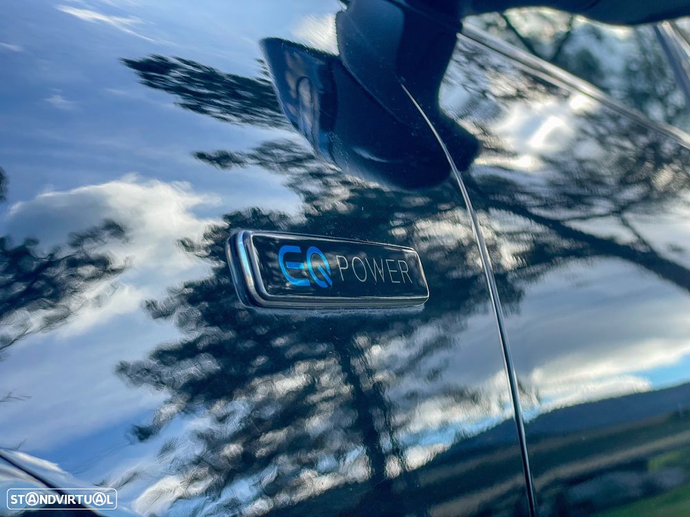 Mercedes-Benz GLA 250 e AMG Line - 5