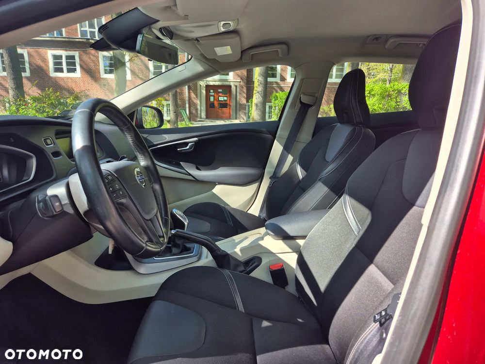 Volvo V40 T3 Kinetic - 18