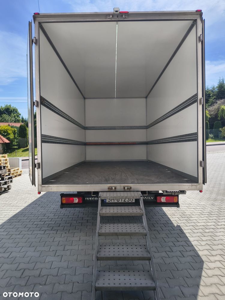 Iveco 35S18 - 5