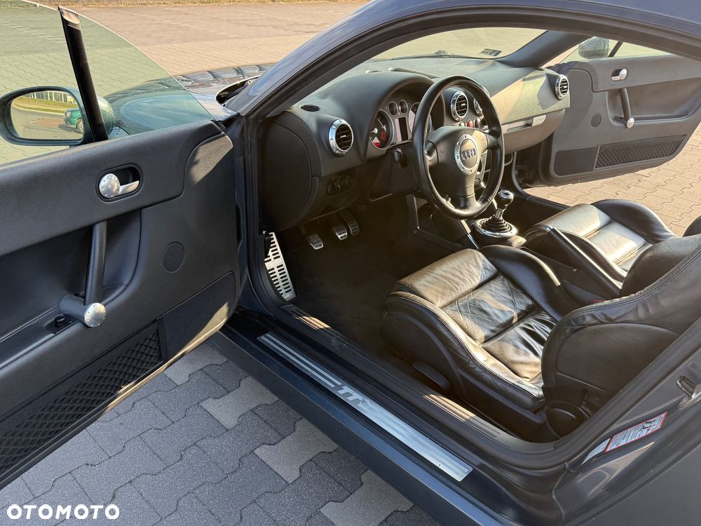 Audi TT Coupé 1.8 T quattro - 9